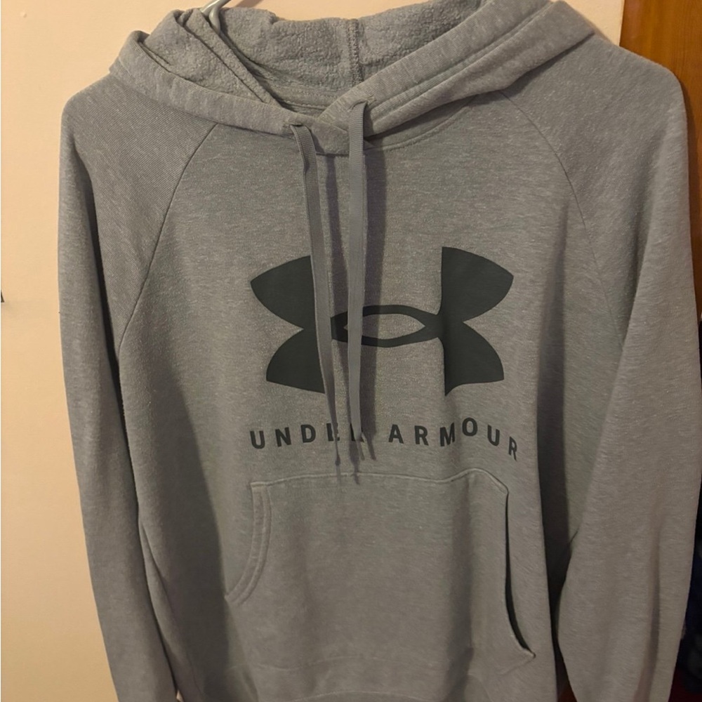 Under Armour Heather Gray Sweatshirt